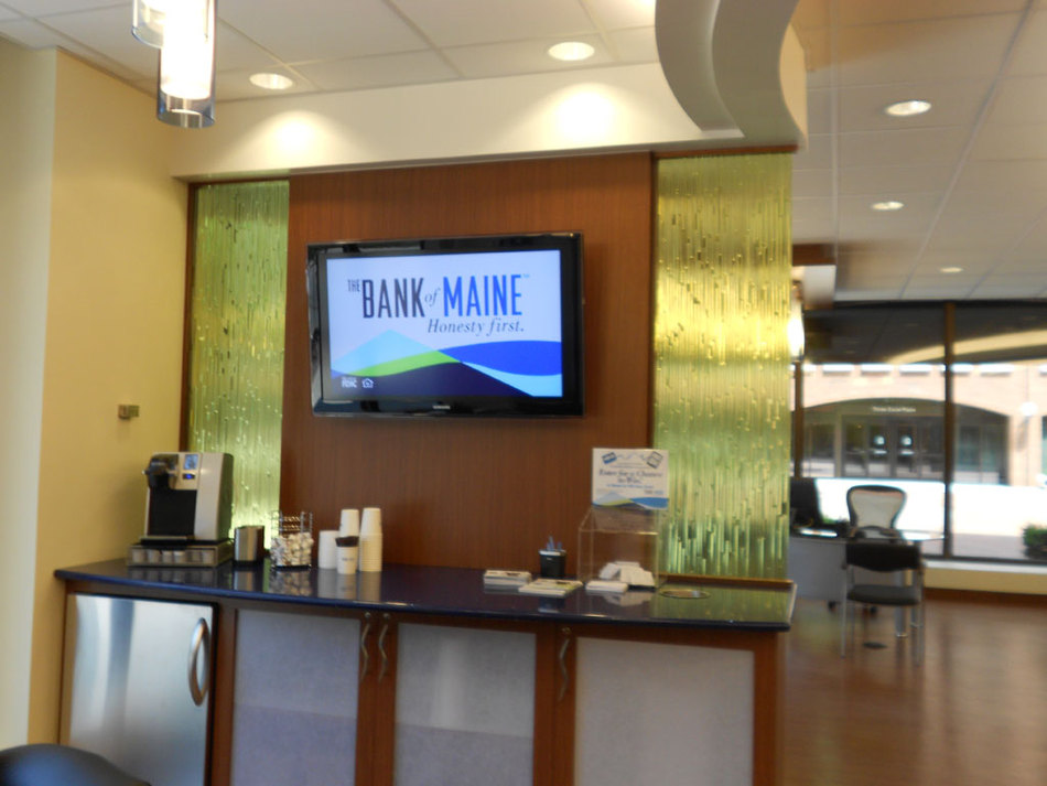 Bank of Maine, Portland | Installations | 3form