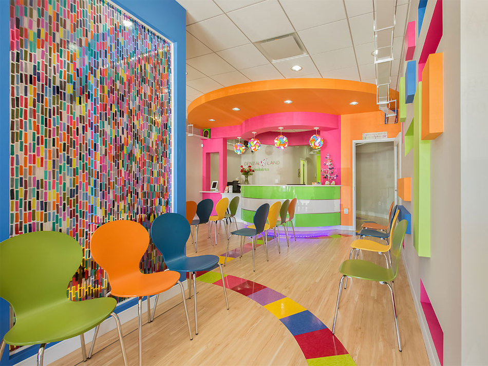 Dental Land Pediatrics | Installations | 3form