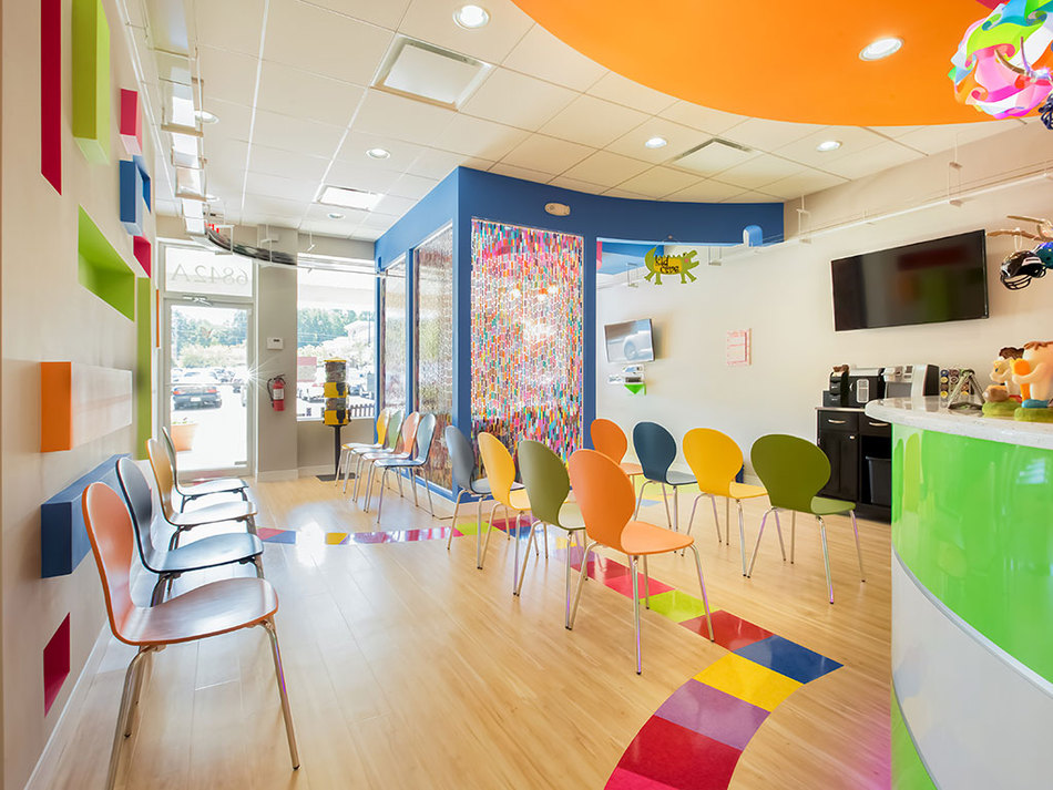 Dental Land Pediatrics | Installations | 3form